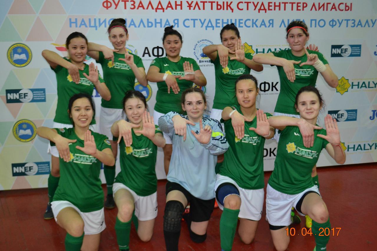 Interhouse Almaty Pansiyon Dış mekan fotoğraf